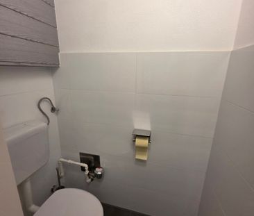 3-Zimmer-Wohnung mit Loggia im nachgefragten Stadtteil Bindermichl ... - Foto 3