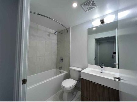 For Lease - 30 Samuel Wood Way Unit# 204, Toronto, Ontario - Photo 5