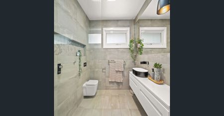 Stunning home - walk to Shelly beach - Photo 5