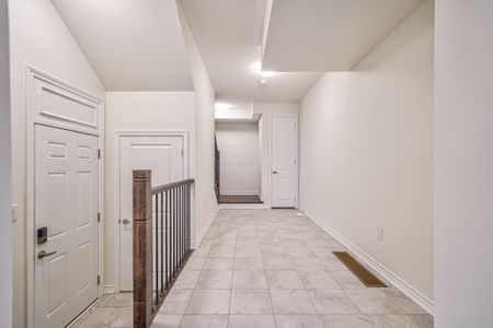 For Lease - 4 Thomas Frisby Jr. Crescent, Markham, Ontario - Photo 5