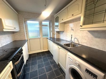 Alison Lea , East Kilbride, G74 - Photo 3