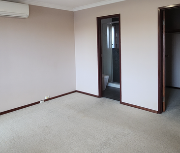 55 Camm Avenue, Bull Creek, WA - Photo 4