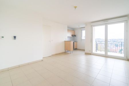 location Appartement T2 DE 43.37m² À CORBEIL ESSONNES - Photo 5