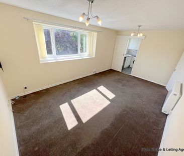 Villiers Court, North Circle, Whitefield, Manchester, M45 7AX - Photo 5