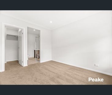 25 Bastille Street, Berwick, Vic 3806 - Photo 5