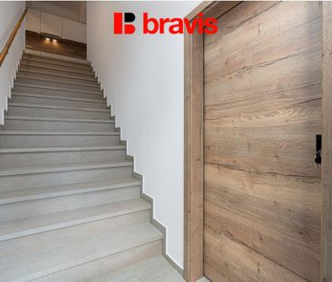 Pronájem domu 230 m2 - Fotografie 3