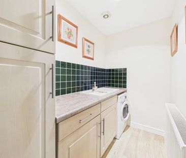 2 bedroom flat to rent - Photo 6