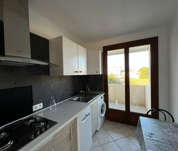 Location Appartement 2 pièces 49m² ST LAURENT DU VAR 06700 - Photo 5