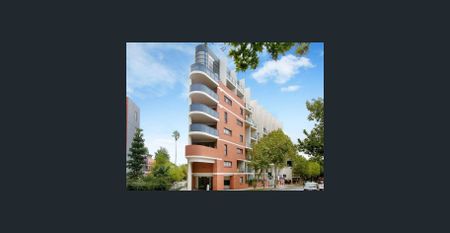 MODERN SPLIT LEVEL APARTMENT IN HEART OF NEWTOWN!! - Photo 2