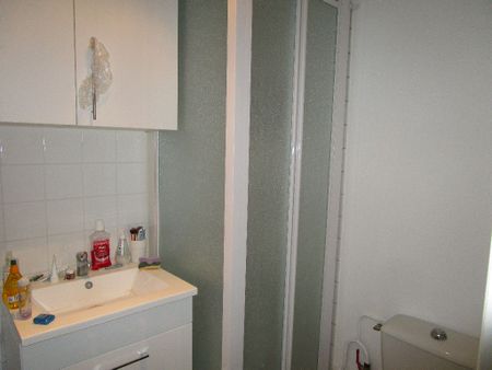 Location Appartement 2 pièces 36m² RENNES 35000 - Photo 2