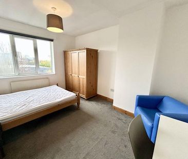 3 bedroom maisonette to rent - Photo 3