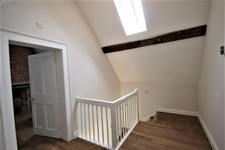1 bedroom apartment to let - Photo 3