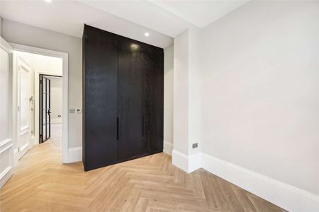 Ovington Square, London, SW3 1LR - Photo 3