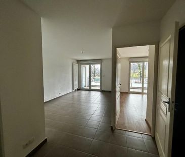 Location Appartement 2 pièces 39m² LA MOTTE SERVOLEX 73290 - Photo 1