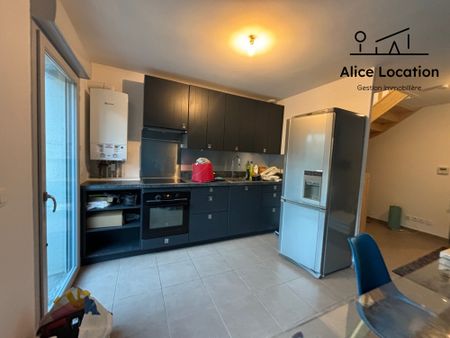 Location Appartement 2 pièces 52m² BONS EN CHABLAIS 74890 - Photo 5