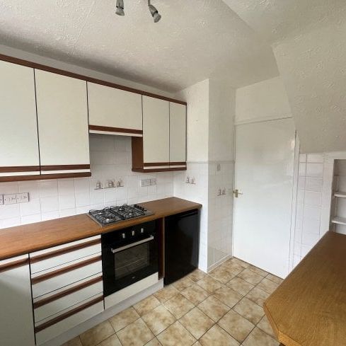 Hoylake Road - Photo 1