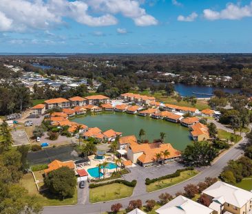 Brand New 2 Bedroom 2 Bathhrom Ground Floor Unit - Photo 4