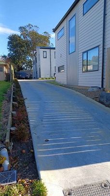 New Townhouse with Private Garden Available - Photo 1