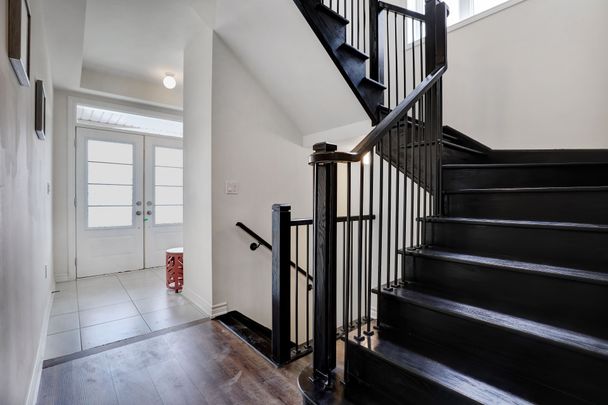 For Lease - 148 Hawkins Street, Georgina, Ontario - Photo 1