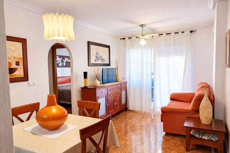 Alquiler de piso en Gaspar Perrelló - Photo 4