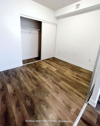 For Lease - 38 Honeycrisp Crescent Unit# 720, Vaughan, Ontario - Photo 1