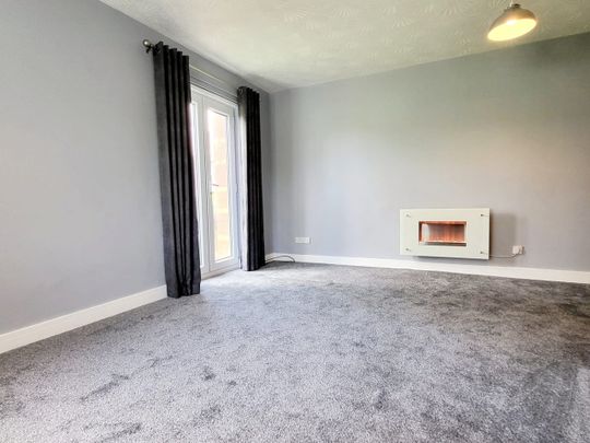 1 Bed Flat, Newhall Green, LS10 - Photo 1