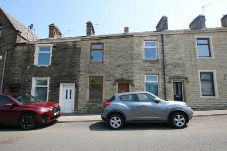 2 bedroom terraced house to rent - Photo 5