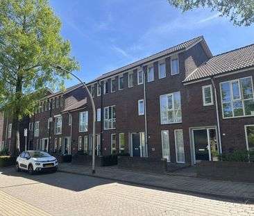 Huis te huur: Amandelgaarde 49 3344 RA Hendrik-Ido-Ambacht - Photo 4