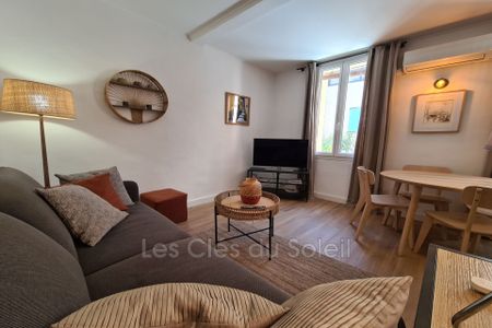 Location appartement 2 pièces 33 m² Bandol - Photo 2