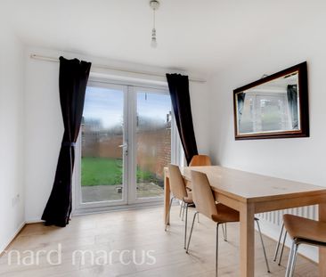 Heathfield Drive, Mitcham - Photo 3