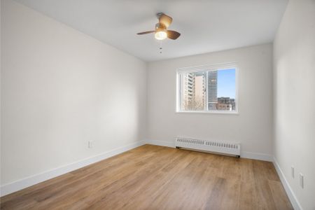 For Lease - 329 The West Mall N/A Unit# 304, Toronto, Ontario - Photo 2