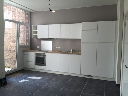 Appartement te huur - Photo 1