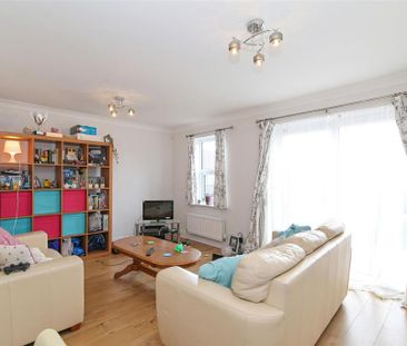 4 bedroom terraced house to rent - Photo 1