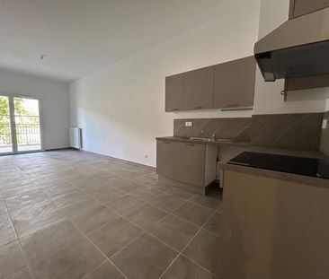 location Appartement T2 DE 46.37m² À OLLIOULES - Photo 5