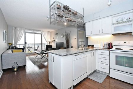 For Lease - 33 Sheppard Avenue Unit# 812, Toronto, Ontario - Photo 4