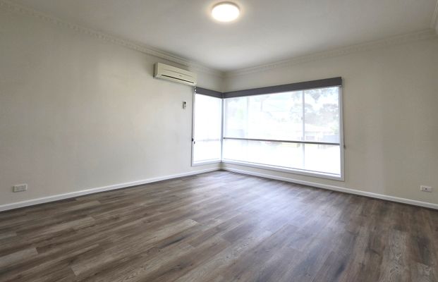 Convenient location. - Photo 1