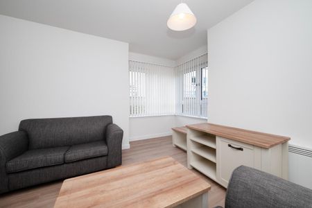 Well Presented, Two Bed, Furnished Apartment with Secure Parking close to Aberdeen Royal Infirmary. PRIORITY IS GIVEN TO NHS KEYWORKERS - Photo 5