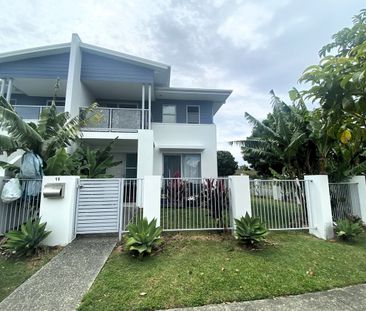 Simple and Modern Townhouse Living - Photo 2