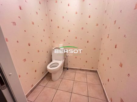 Appartement T3 dans une copropriété récente et sécurisée avec terrasse et parkings - Photo 5