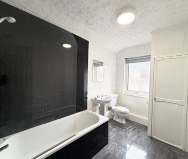 Harris Street, St Helens, WA10 2NP - Photo 2