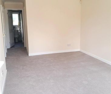 2 bedroom terraced bungalow to rent - Photo 2