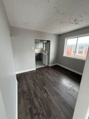 For Lease - 26 Moncrieff Drive Unit# Upper, Toronto, Ontario - Photo 1