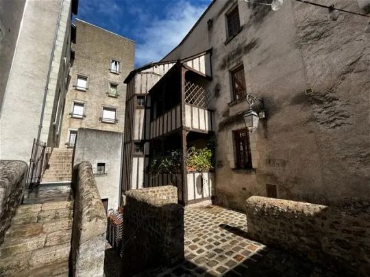 Location appartement 3 pièces - 71.12m² à Blois (41000) - Photo 1