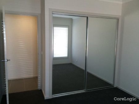 Family Home Situated Close to Parks! - Photo 3