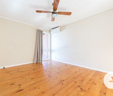 3 Dangar Pl, Charnwood ACT 2615 - House For Rent | Domain - Photo 3