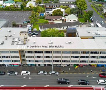 1 Bed Apartment - Water is Included - Photo 3