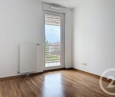 Location Appartement 2 pièces 40m² ST ANDRE LES VERGERS 10120 - Photo 2