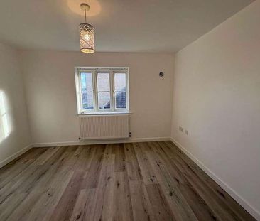 Battery Road, London, SE28 - Photo 2