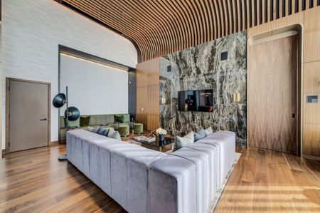 For Lease - 3240 William Coltson Avenue Unit# 1005, Oakville, Ontario - Photo 3