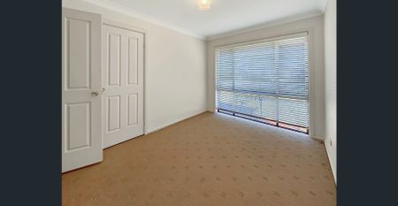 4 Bedroom home in Orana Heights - Photo 4